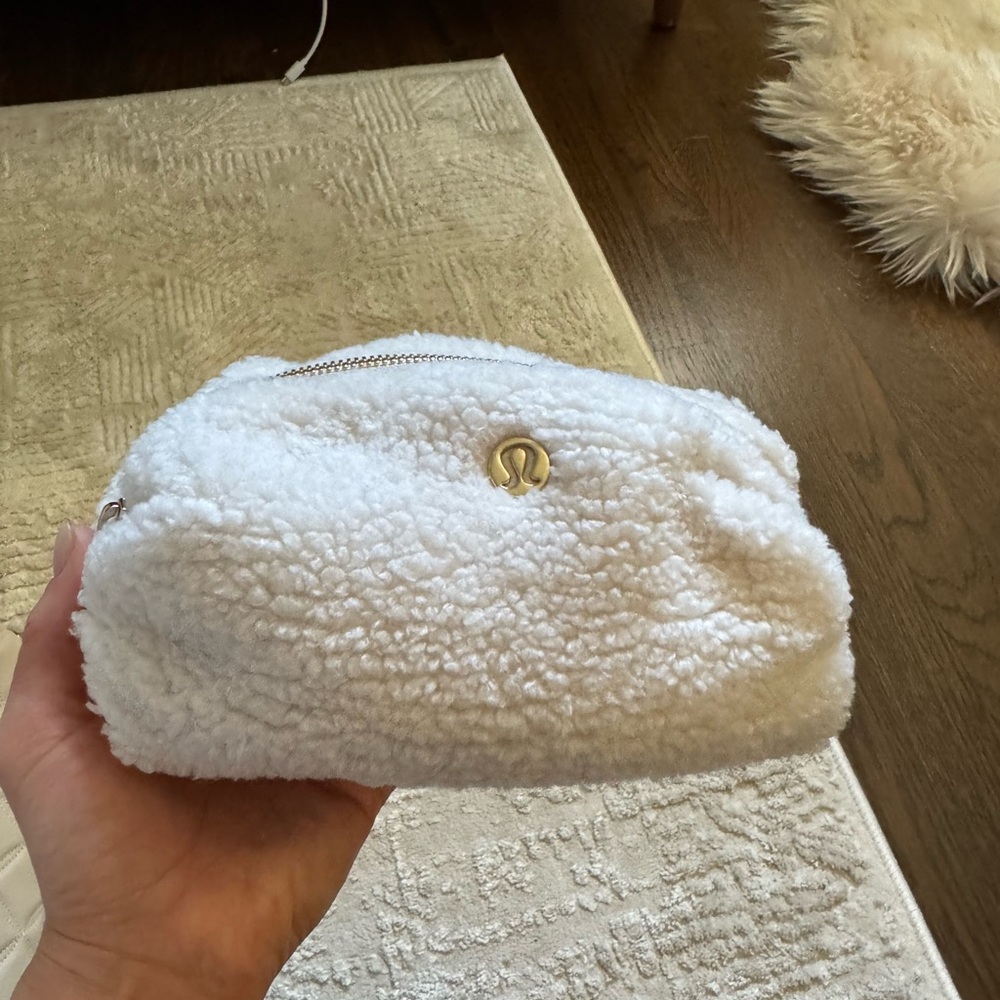 Lululemon White Sherpa Pouch